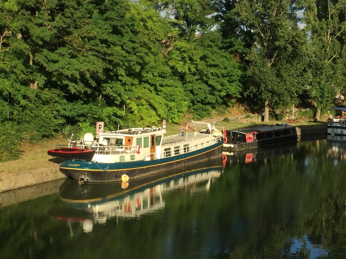 Le Petit Relais Du Canal Trèbes Esterno foto