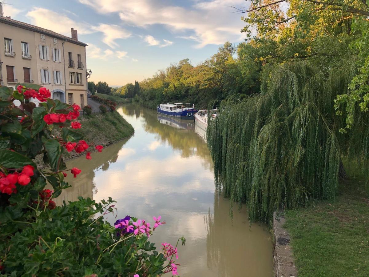 Le Petit Relais Du Canal Trèbes Esterno foto